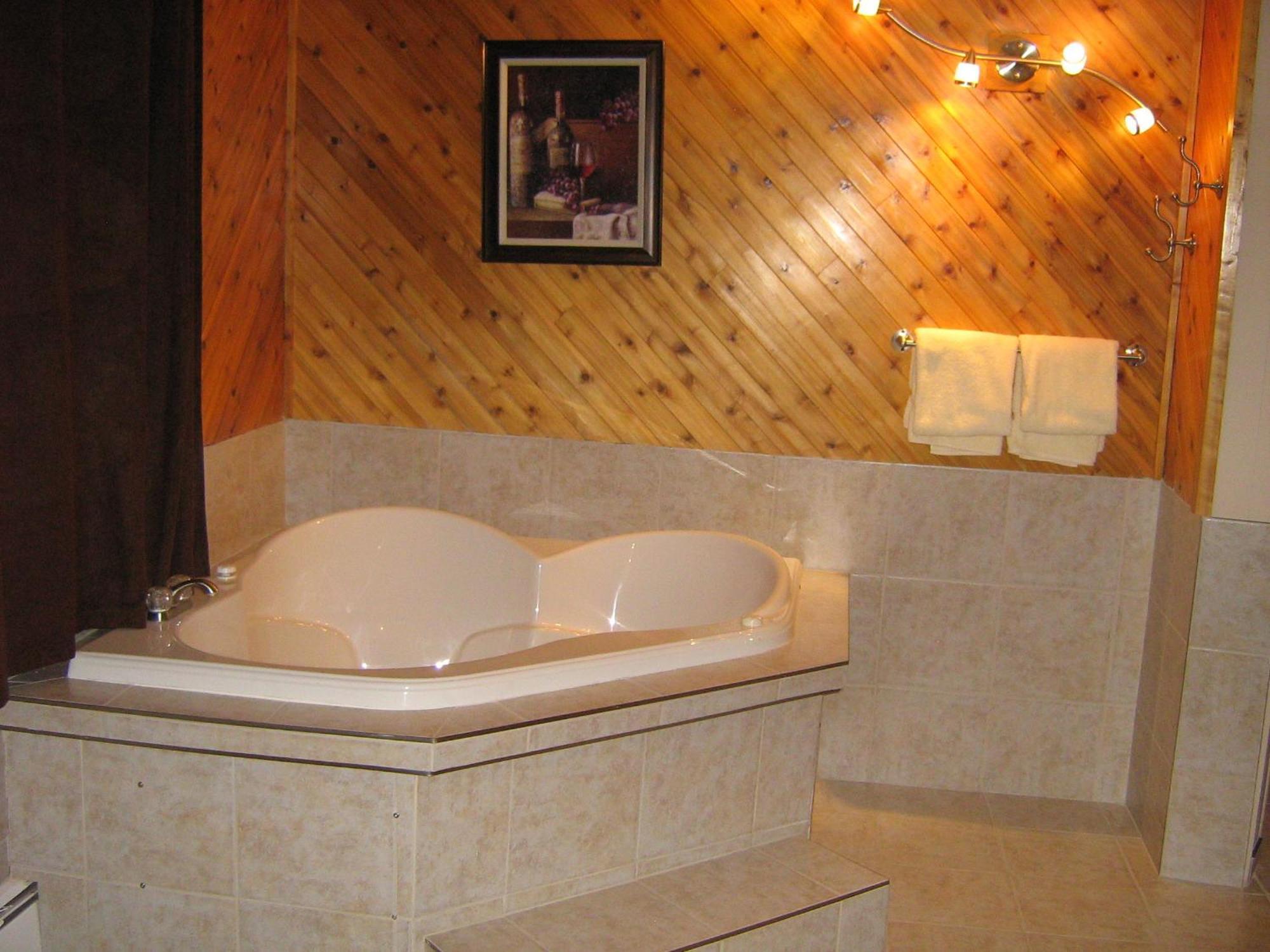 Parkway Motel & European Lodges Pincher Creek Kamer foto